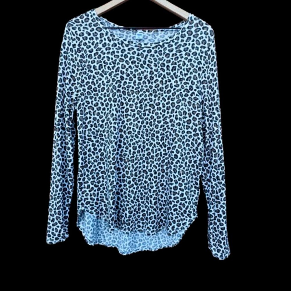 Old Navy Plush Tee Womens Large Brown Animal Print Long Sleeve